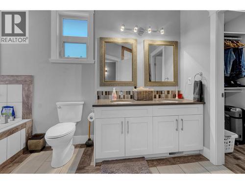 4711 Gannett Road, Prince George, BC - Indoor Photo Showing Bathroom