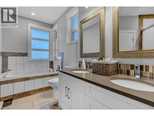 4711 Gannett Road, Prince George, BC - Indoor Photo Showing Bathroom