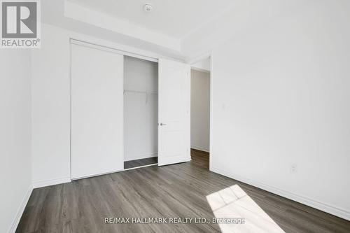 700 Sargeant Place, Innisfil, ON - Indoor Photo Showing Other Room