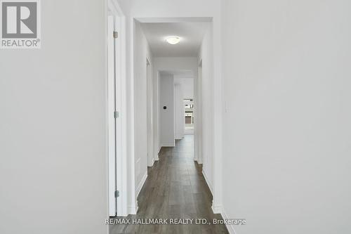 700 Sargeant Place, Innisfil, ON - Indoor Photo Showing Other Room