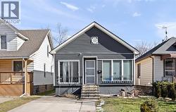 374 RANKIN  Windsor, ON N9B 2R7