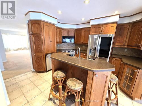 Kitchen - 2425 Headon Forest Drive, Burlington, ON - Indoor Photo Showing Kitchen