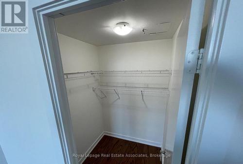 4403 - 4070 Confederation Parkway, Mississauga, ON - Indoor With Storage