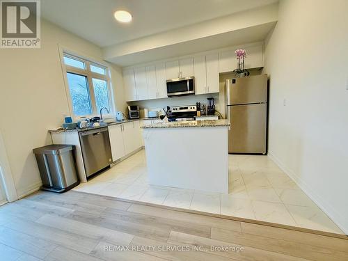 57 - 150 Glendale Avenue, St. Catharines, ON - Indoor Photo Showing Kitchen With Stainless Steel Kitchen