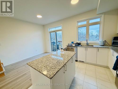 57 - 150 Glendale Avenue, St. Catharines, ON - Indoor Photo Showing Kitchen