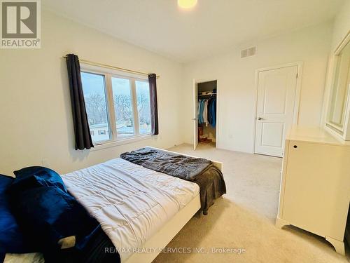 57 - 150 Glendale Avenue, St. Catharines, ON - Indoor Photo Showing Bedroom