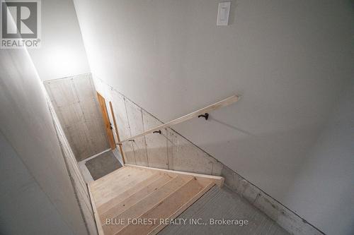 303 Nancy Street, Dutton/Dunwich, ON - Indoor Photo Showing Other Room