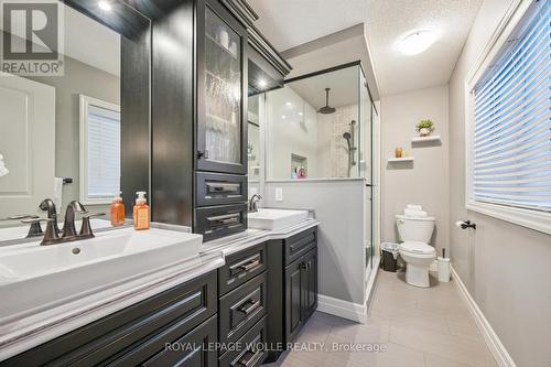 78 Woodberry Crescent, Woolwich, ON - Indoor Photo Showing Bathroom