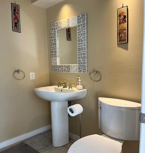 14831 Marine Drive, White Rock, BC - Indoor Photo Showing Bathroom