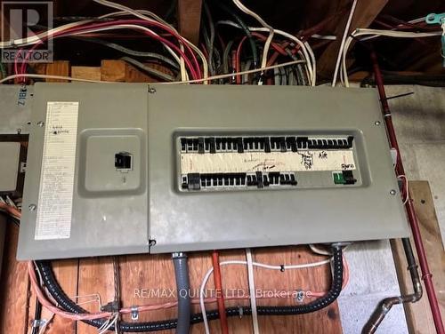 81 Scuttlehole Rd Road, Belleville (Thurlow Ward), ON - Indoor Photo Showing Other Room