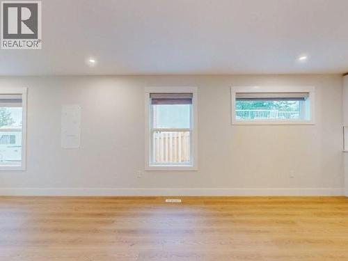 4678 Cook Ave, Powell River, BC - Indoor Photo Showing Other Room