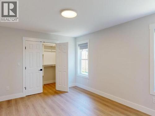 4678 Cook Ave, Powell River, BC 