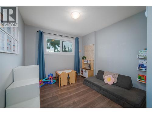 4840 Scotty Creek Road, Kelowna, BC - Indoor