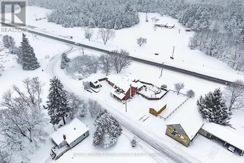 7802 Piccadilly Road, Frontenac (Frontenac Centre), ON - Outdoor