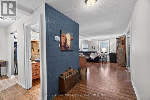 7802 Piccadilly Road, Frontenac (Frontenac Centre), ON - Indoor Photo Showing Other Room