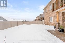 Fully fenced back yard - 