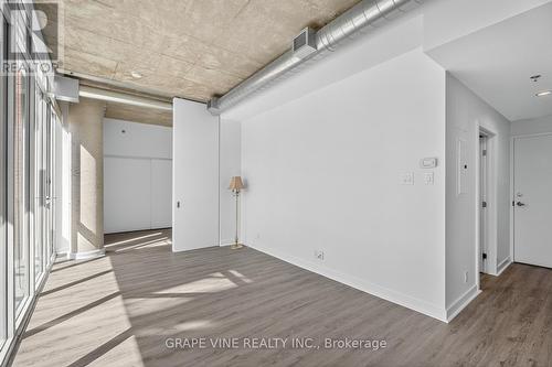 750 - 340 Mcleod Street, Ottawa, ON - Indoor Photo Showing Other Room