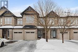 906 FLETCHER CIRCLE  Ottawa, ON K2T 0B8