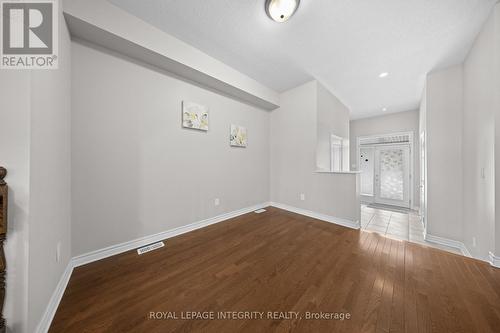 906 Fletcher Circle, Ottawa, ON - Indoor Photo Showing Other Room