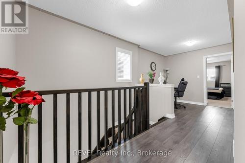102 Cittadella Boulevard, Hamilton, ON - Indoor Photo Showing Other Room