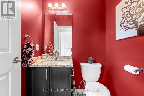 102 Cittadella Boulevard, Hamilton, ON - Indoor Photo Showing Bathroom