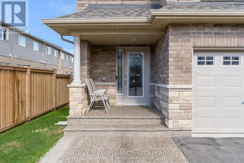 102 Cittadella Boulevard, Hamilton, ON - Outdoor With Exterior