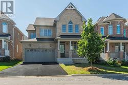 79 ACER CRESCENT  Whitchurch-Stouffville, ON L4A 0V5