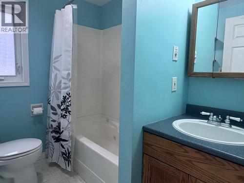 4711 Hamer Avenue, Terrace, BC - Indoor Photo Showing Bathroom