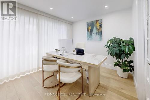 12 Moses Crescent, Markham, ON - Indoor