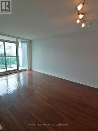 515 - 51 Lower Simcoe Street, Toronto, ON - Indoor Photo Showing Other Room