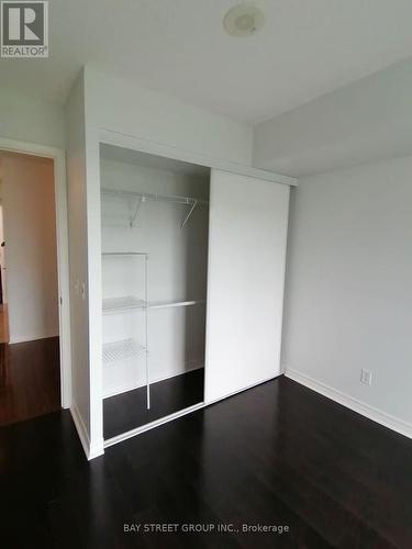 515 - 51 Lower Simcoe Street, Toronto, ON - Indoor Photo Showing Other Room
