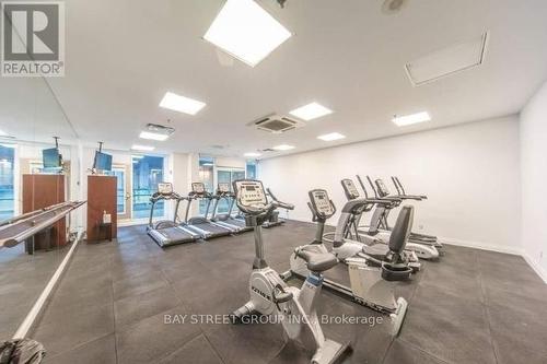 515 - 51 Lower Simcoe Street, Toronto, ON - Indoor Photo Showing Gym Room