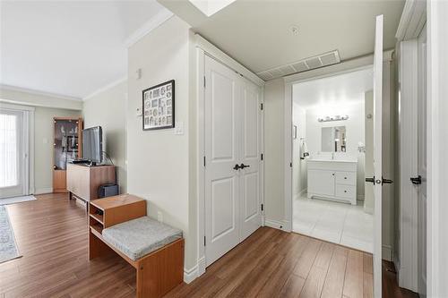 428-40 Dunkirk Dr, Winnipeg, MB 