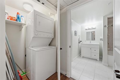 428-40 Dunkirk Dr, Winnipeg, MB 