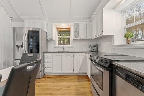 Cuisine - 2000 Ch. Marois, Saint-Denis-De-Brompton, QC - Indoor Photo Showing Kitchen