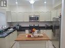 Main - 17 Portrush Trail, Brampton, ON  - Indoor Photo Showing Kitchen With Double Sink With Upgraded Kitchen 