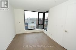 306 - 530 INDIAN GROVE  Toronto, ON M6P 2J2