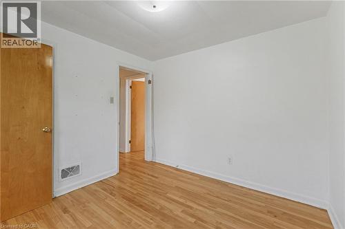 809 Smyth Road, Ottawa, ON - Indoor Photo Showing Other Room