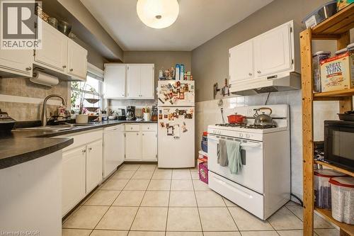 57 Glasgow Street, Kitchener, ON - Indoor Photo Showing Kitchen