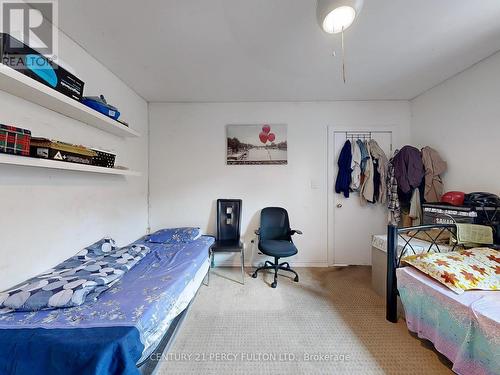48 St Dunstan Drive, Toronto, ON - Indoor Photo Showing Bedroom