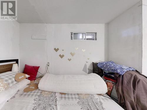 48 St Dunstan Drive, Toronto, ON - Indoor Photo Showing Bedroom