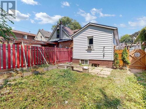 48 St Dunstan Drive, Toronto, ON - Outdoor