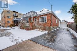 17 STANLEY STREET  Kingston (East Of Sir John A. Blvd), ON K7K 1X8