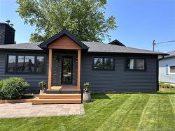 30 Melrose ST  Moncton, NB E1A 4M4