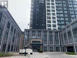4035 - 5 MABELLE AVENUE  Toronto, ON M3A 0C8