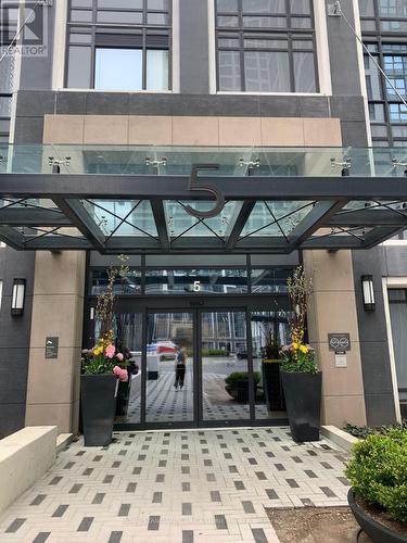 4035 - 5 Mabelle Avenue, Toronto, ON - Outdoor