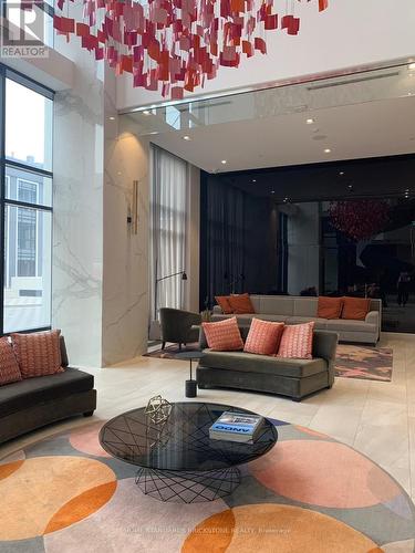 4035 - 5 Mabelle Avenue, Toronto, ON - Indoor