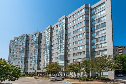 901-270 Davis Drive, Newmarket, ON - Outdoor With Facade