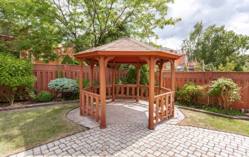 5839 Fieldon Road, Mississauga, ON - Outdoor With Backyard