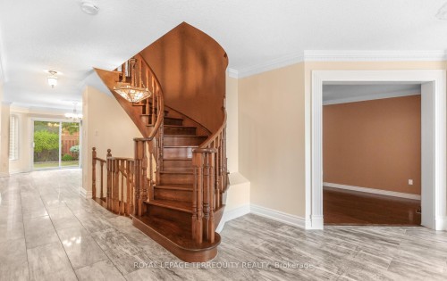 5839 Fieldon Road, Mississauga, ON - Indoor Photo Showing Other Room